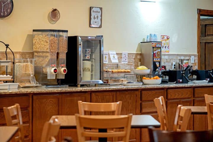 Breakfast buffet